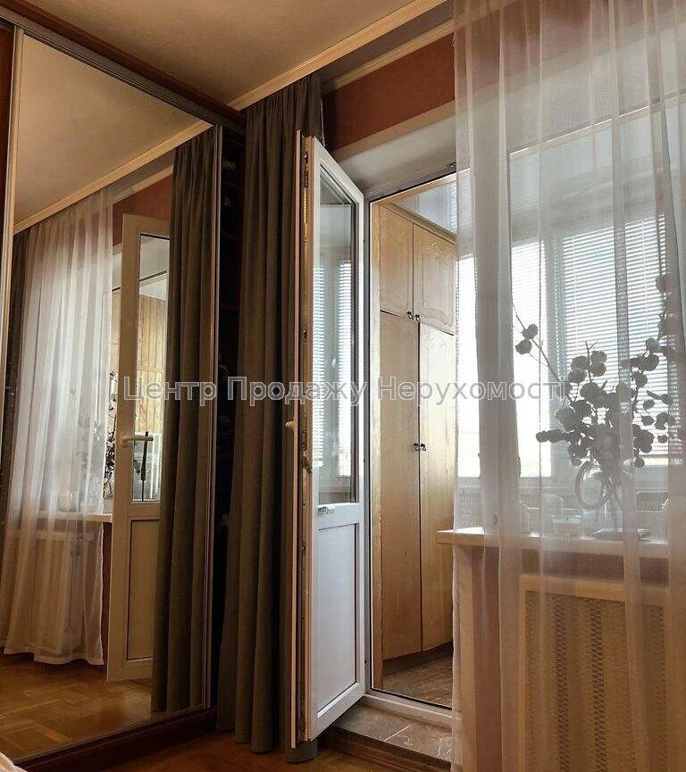 Продаж 3-кімн. кв. 7/9, 69. 2 м² у Києві — комфорт та зручні