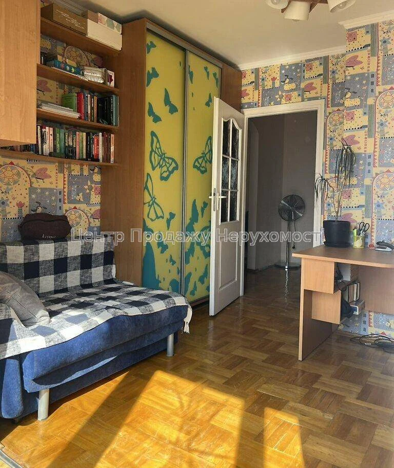 Продаж 3-кімн. кв. 7/9, 69. 2 м² у Києві — комфорт та зручні