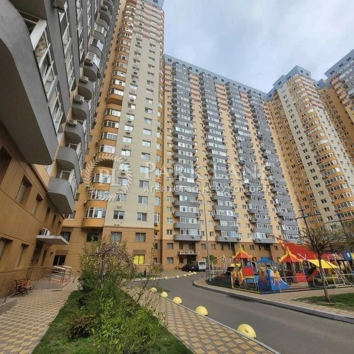 Sale of 1-room apartment 43 sq. m on Yuriy Kondratyuk St. 7 • ID 3