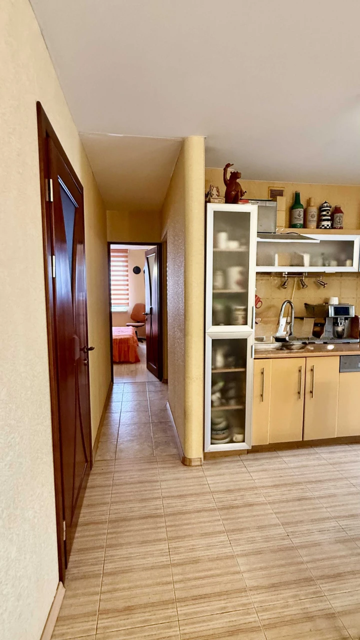 Продам 3-комн. 68,5 м² Таирова / Вузовский — Ремонт, 2 спаль