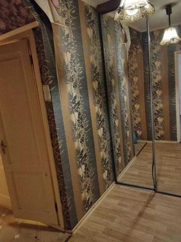 Терміново продам 1 кімн. квартиру Роганський жилмасив