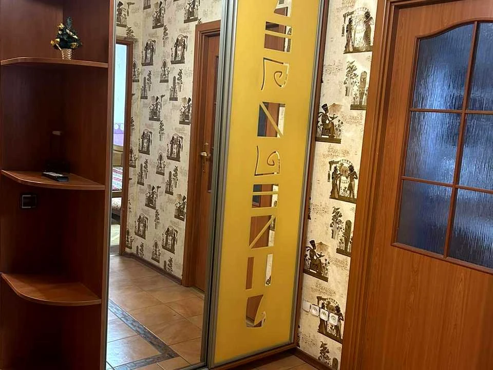 Квартира. Київ, Ревуцького вул.
