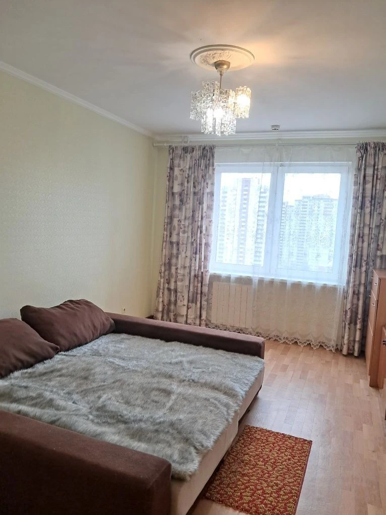 Оренда 1к квартири на Позняках вулиця Урлівська 34 -а
