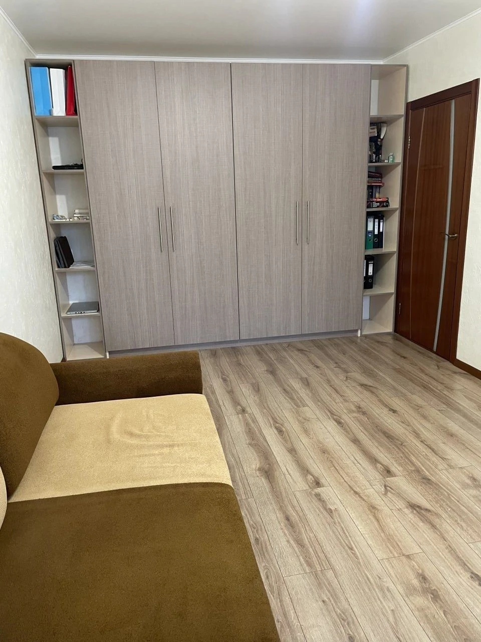 Затишна 1кімн. кімн., метро Позняки, вул. Княжий Затон 2-Б,