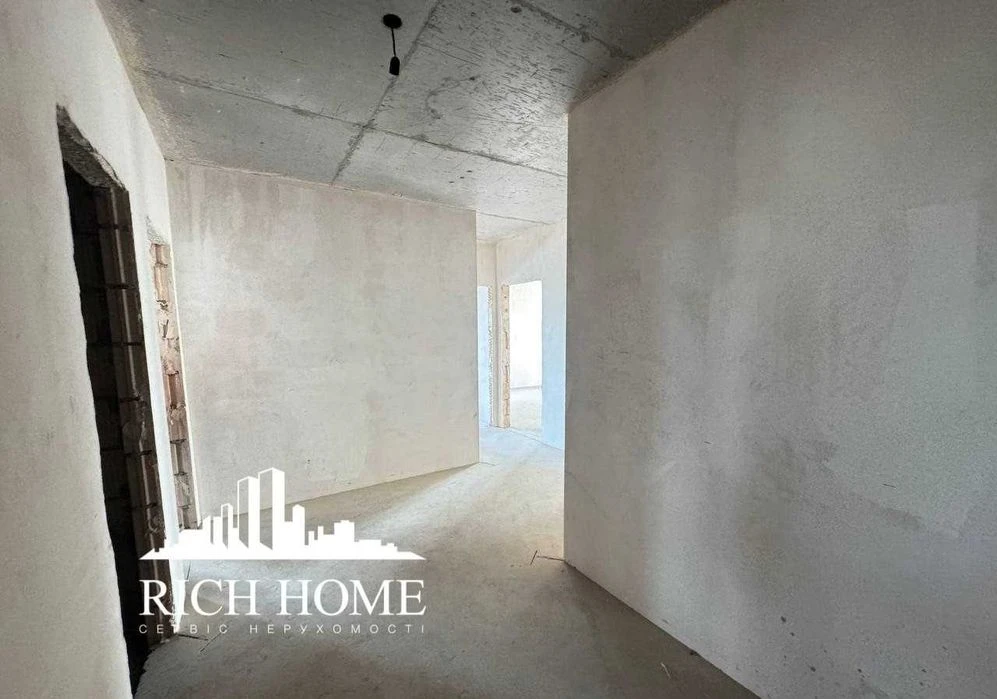 Продаж 3-кімнатної квартири в ЖК «Сирецькі Сади»  96,8 м²
