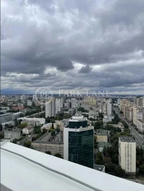 Продаж 2 кімн ЖК Manhattan City, Вид на Берестейський проспе