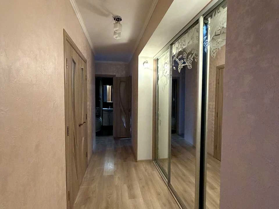 Квартира. Житомир, Героїв Десантників вул.