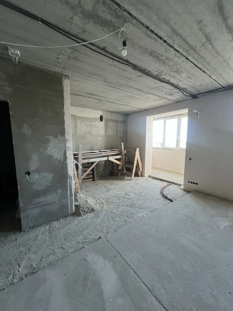 Продам квартиру ЖК Мира 3 ХТЗ