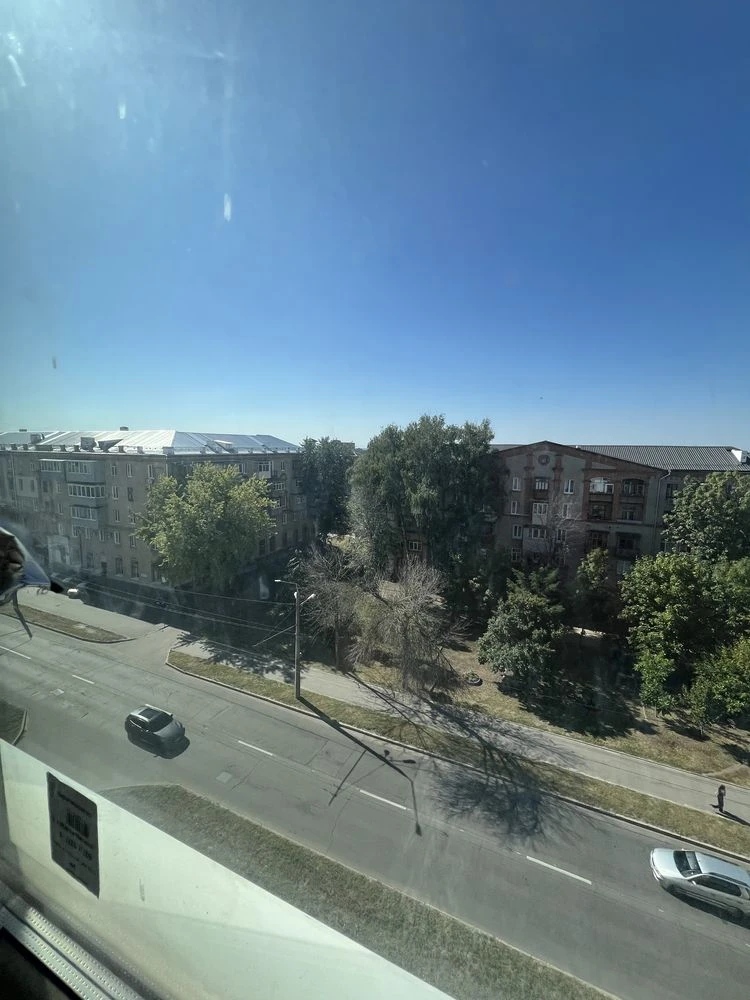 Продам квартиру ЖК Мира 3 ХТЗ