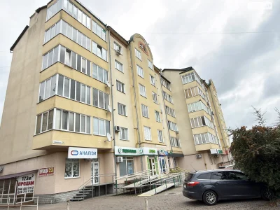 Продаж Квартира Пасічна