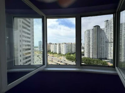 Квартира. Київ, Олександра Мишуги вул.