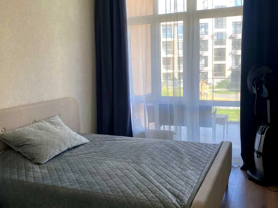 Квартира. Київ, Редьчинська вул.