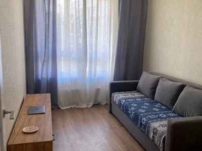 Квартира. Київ, Редьчинська вул.