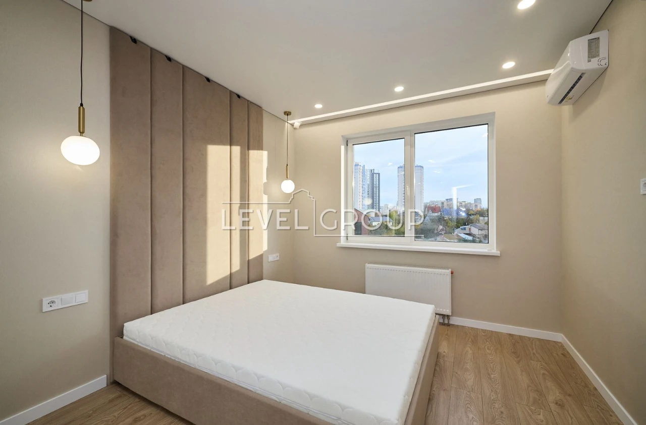 1К ЖК West House  Костанайська 13 Бізнес клас 42м  Метро Дем