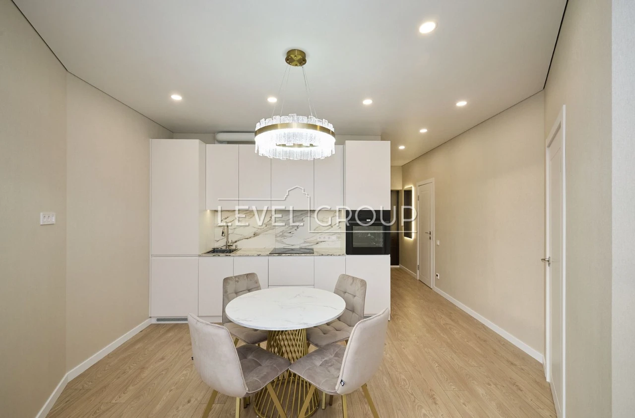 1К ЖК West House  Костанайська 13 Бізнес клас 42м  Метро Дем