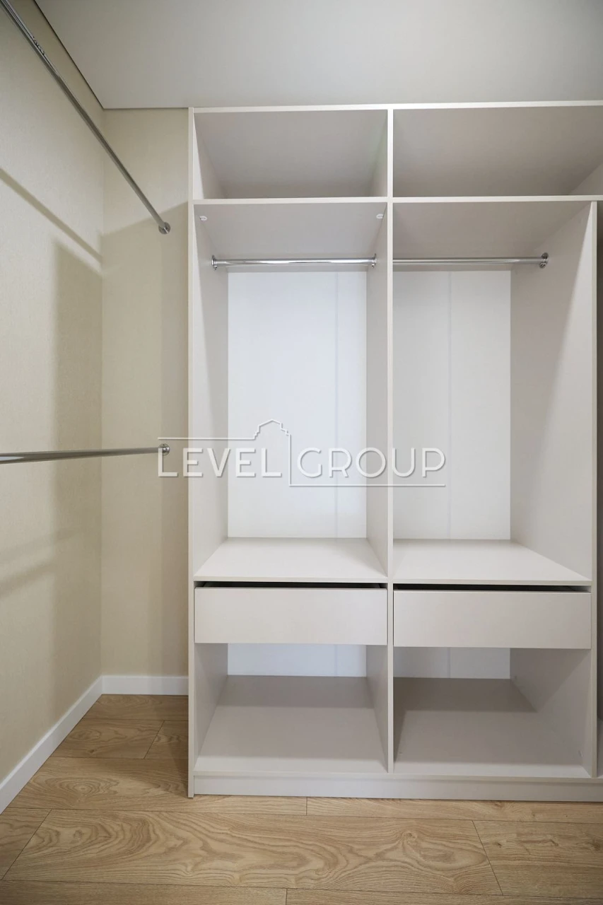 1К ЖК West House  Костанайська 13 Бізнес клас 42м  Метро Дем