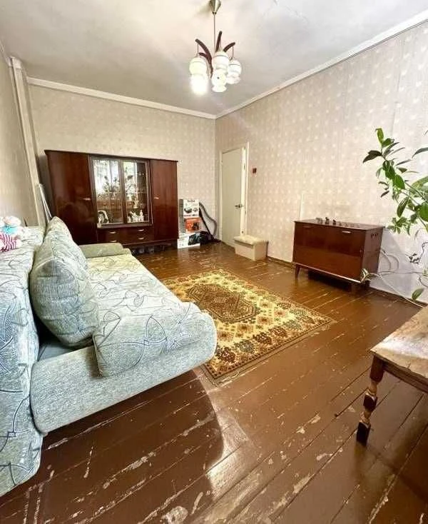 Продам 2-кімнатну квартиру, Приморський район, цегляний спец