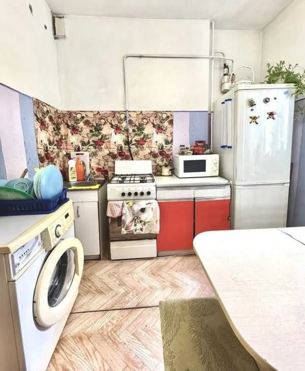 Продам 2-кімнатну квартиру, Приморський район, цегляний спец