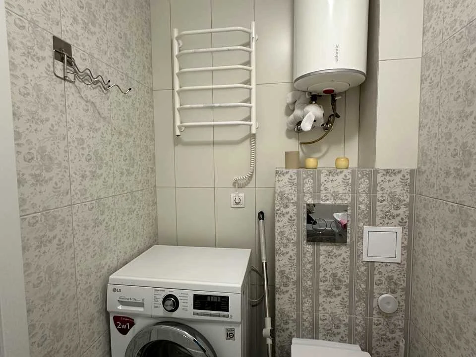 Квартира. Київ, Михайла Максимовича вул.
