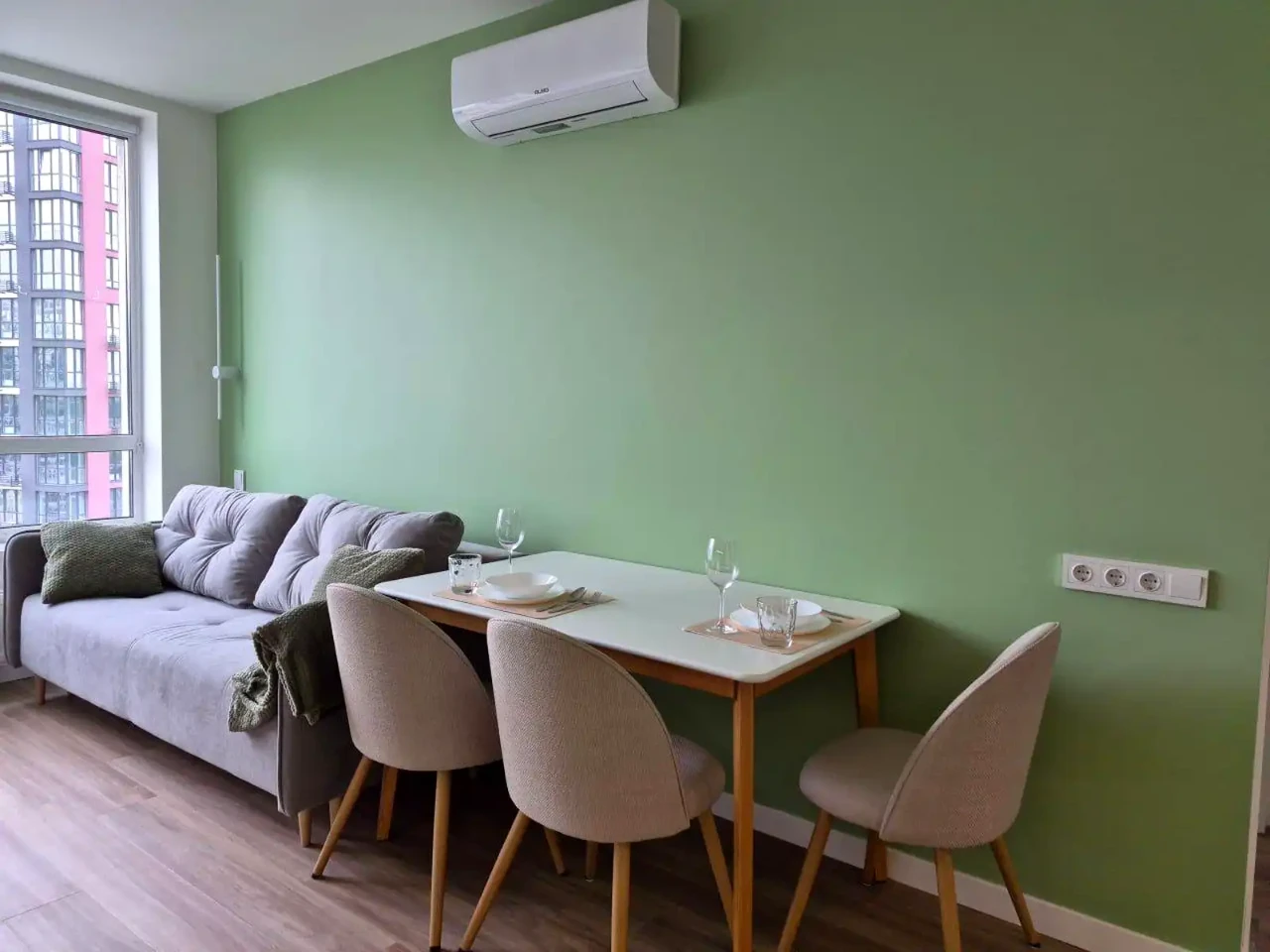 Оренда квартири 1-кімн. 42 м² 17/26 пов.