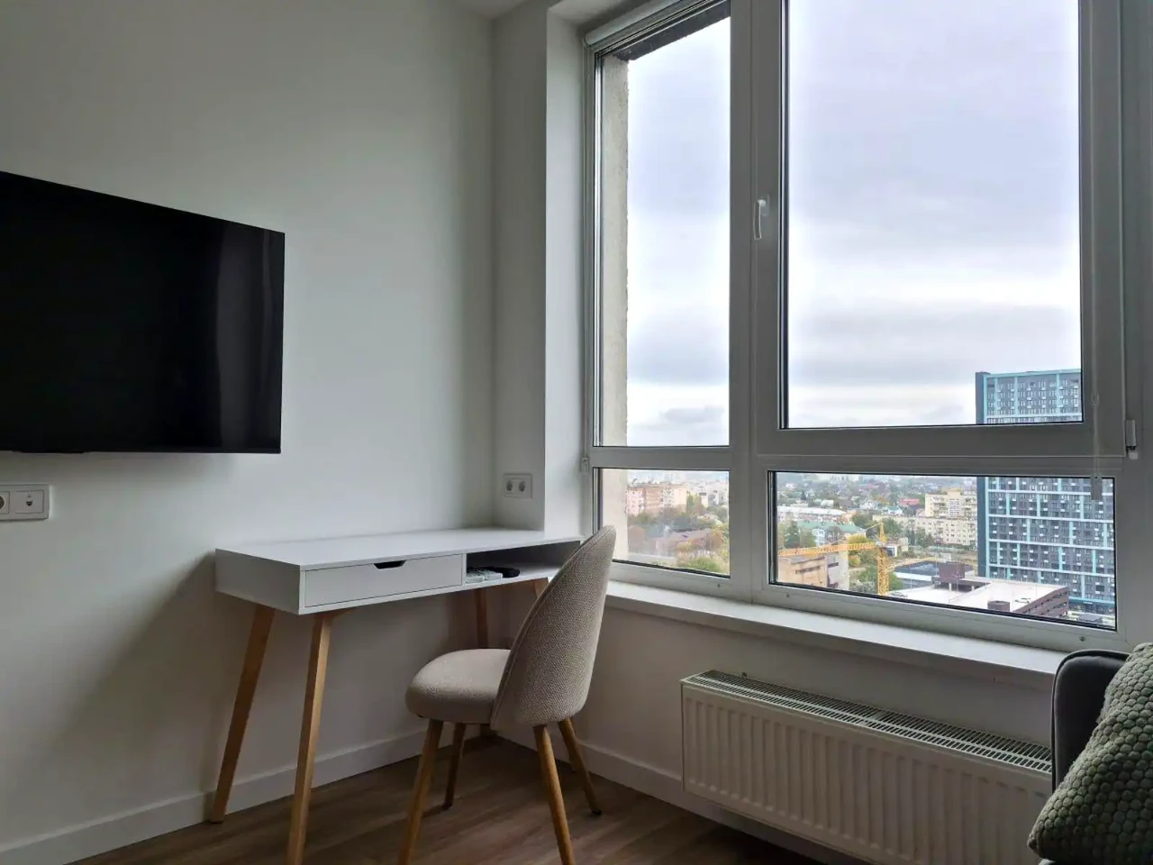 Оренда квартири 1-кімн. 42 м² 17/26 пов.