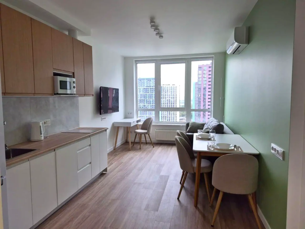 Оренда квартири 1-кімн. 42 м² 17/26 пов.