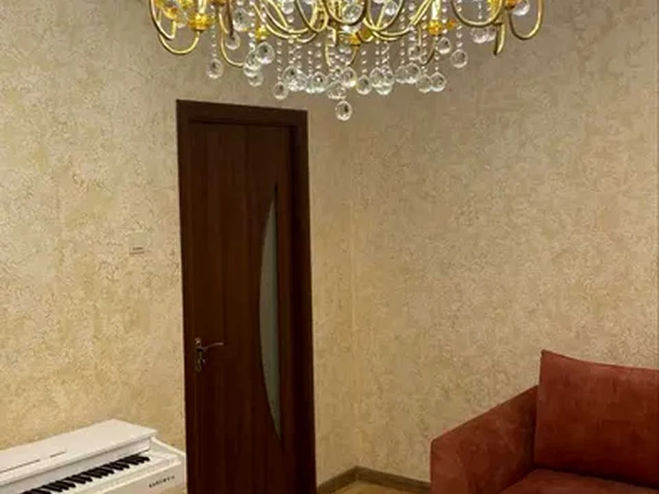 Квартира. Київ, Тростянецька вул.