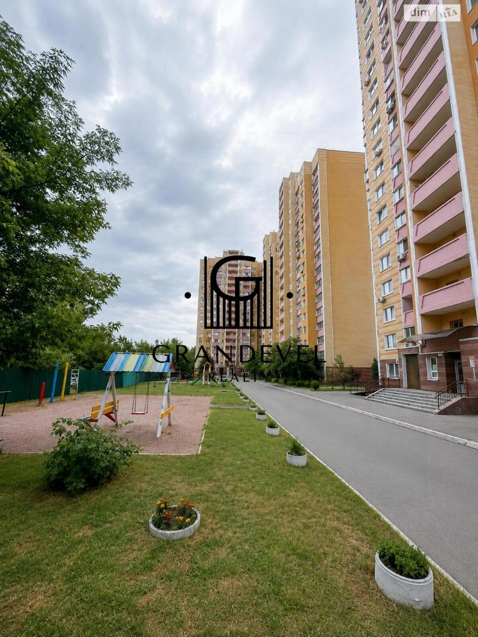 Продаж Квартира Голосіївський