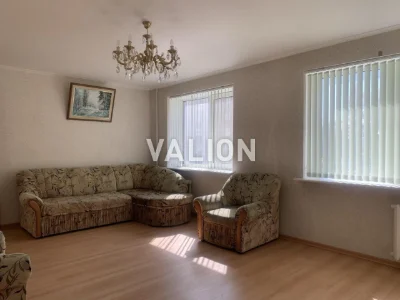 Продаж без % 3 кімн. по вул. Левка Лукьяненка 2/4, метро Обо