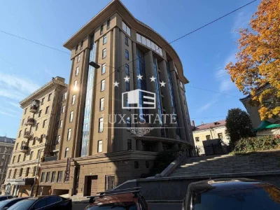 Редкое предложение! Продажа шикарной квартиры в ЖК премиум к