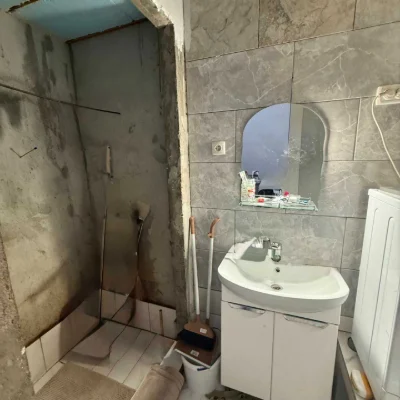 Срочно 1но комнатная в новом доме на Бочарова за 27 000