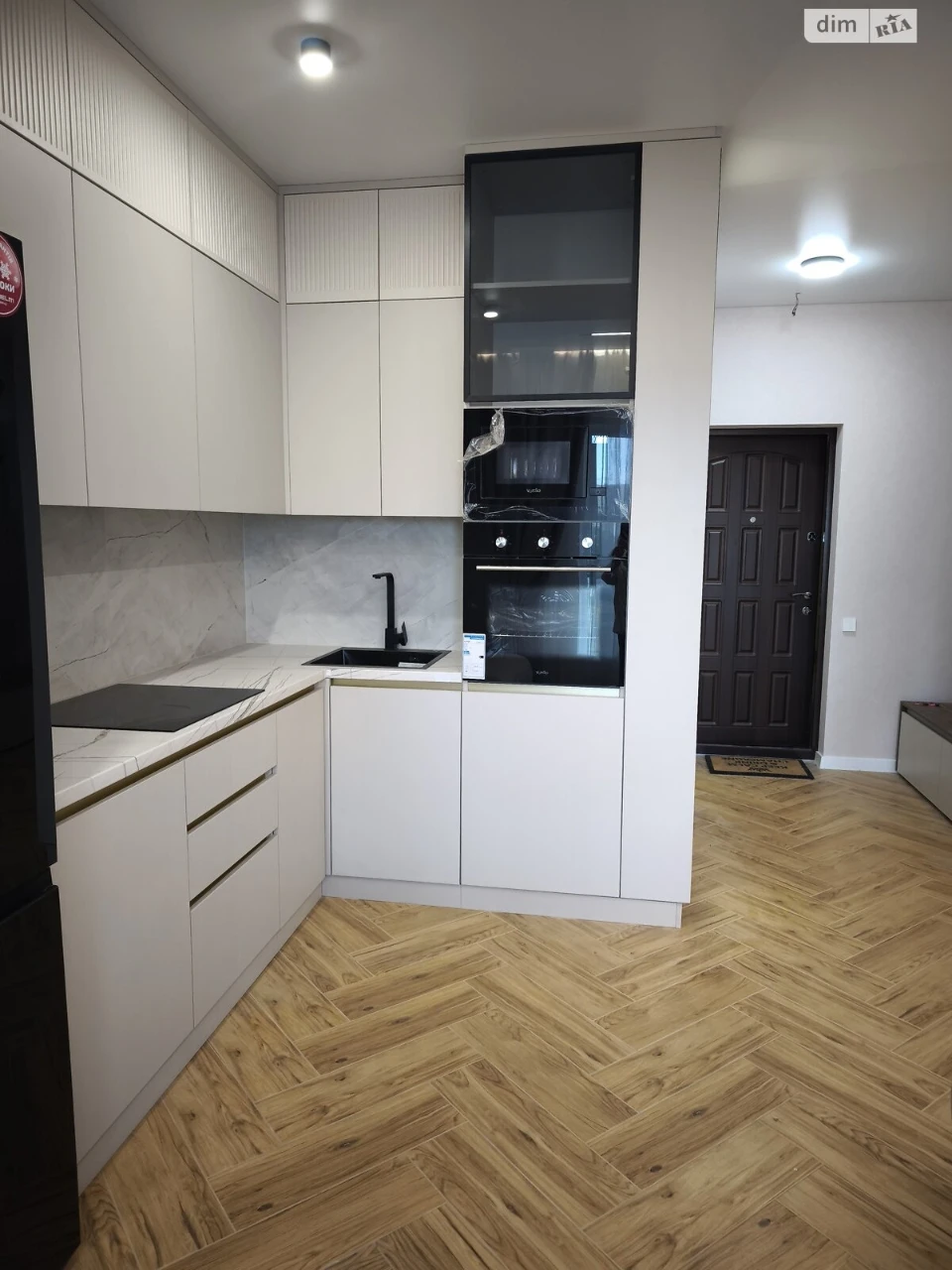 Продаж Квартира Ближні Млини
