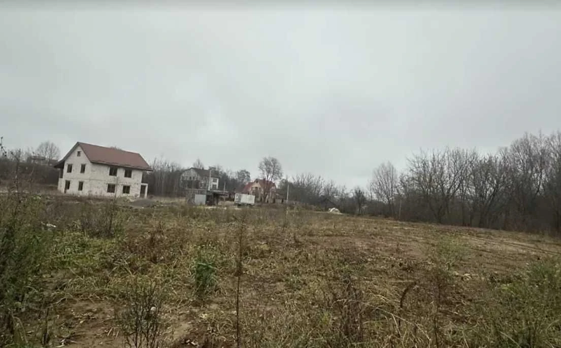 Земельна ділянка під забудову район Дубово