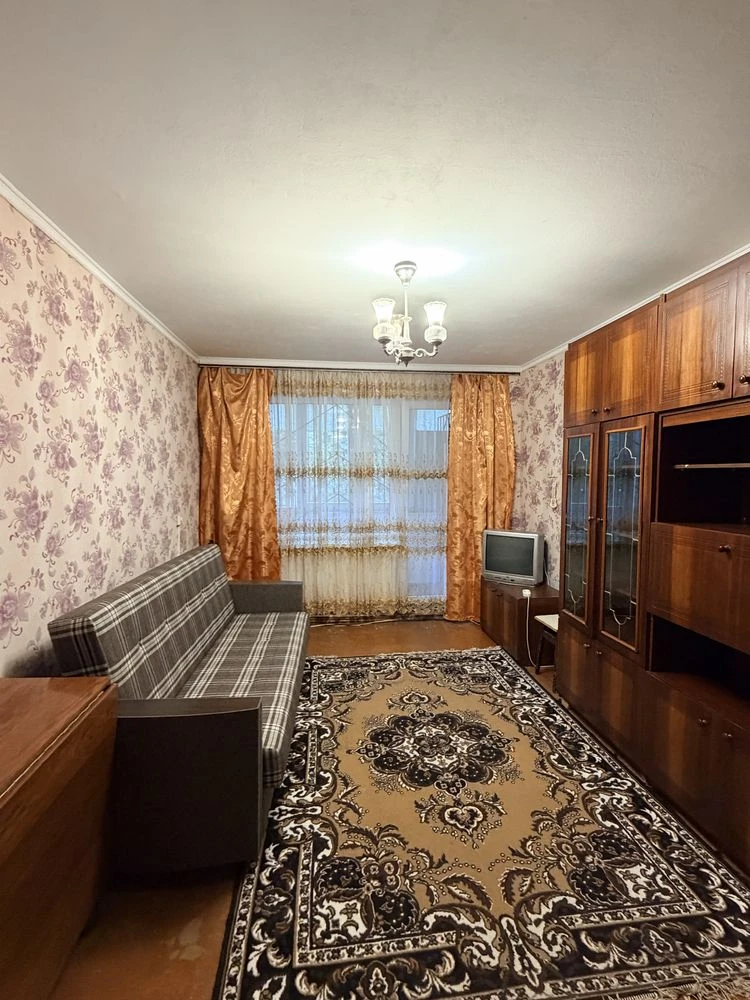Продаж 2 КІМНАТНОЇ квартири ( Попова)