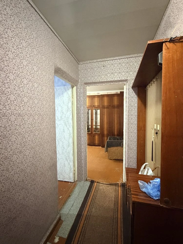 Продаж 2 КІМНАТНОЇ квартири ( Попова)