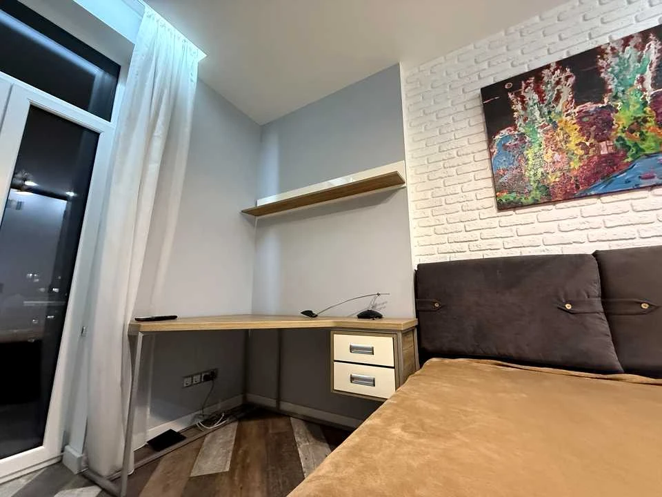 Квартира. Київ, Саперне Поле вул.