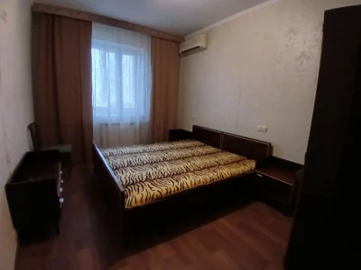 Оренда квартири вул. Братства тарасівців (Декабристів) 9 в К
