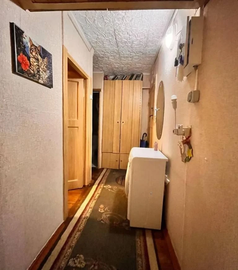 Продам 3-комн квартиру в районе Газеты "Правда" просп.
