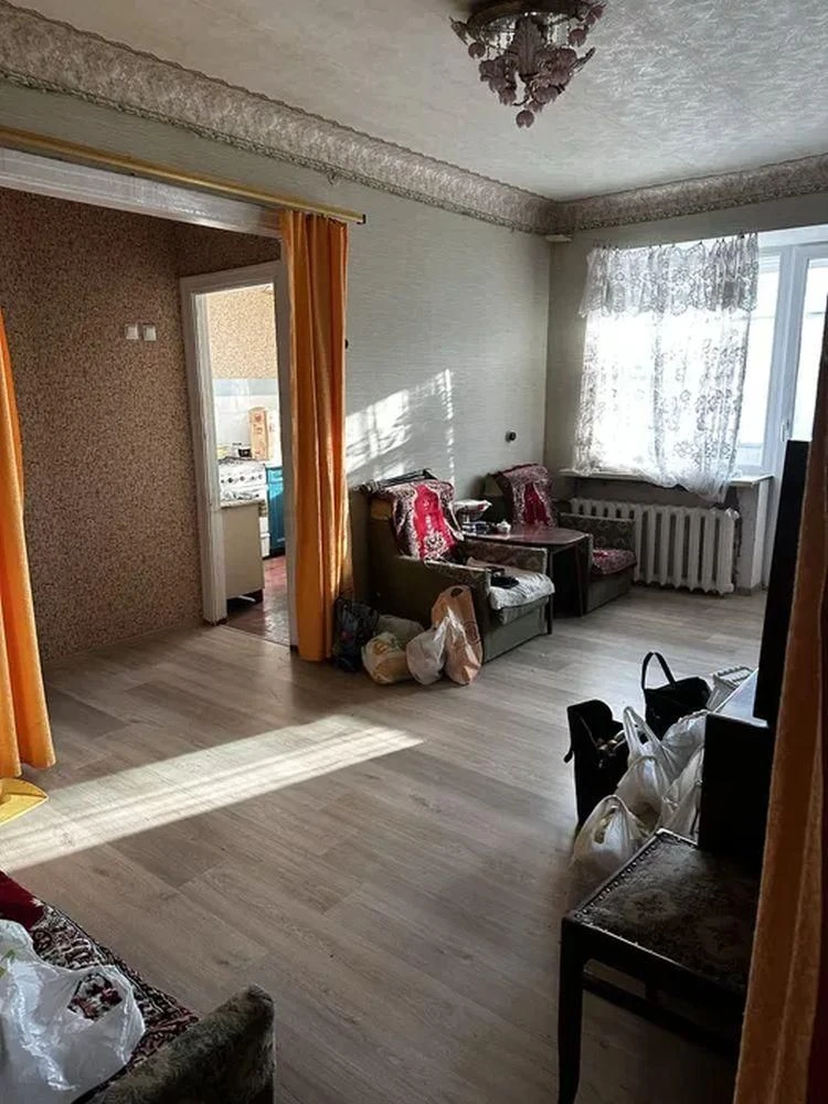Продам 3-комн квартиру в районе Ковалевской Софьи ул.