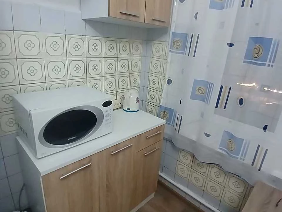 Квартира. Київ, Верховної Ради бульв.