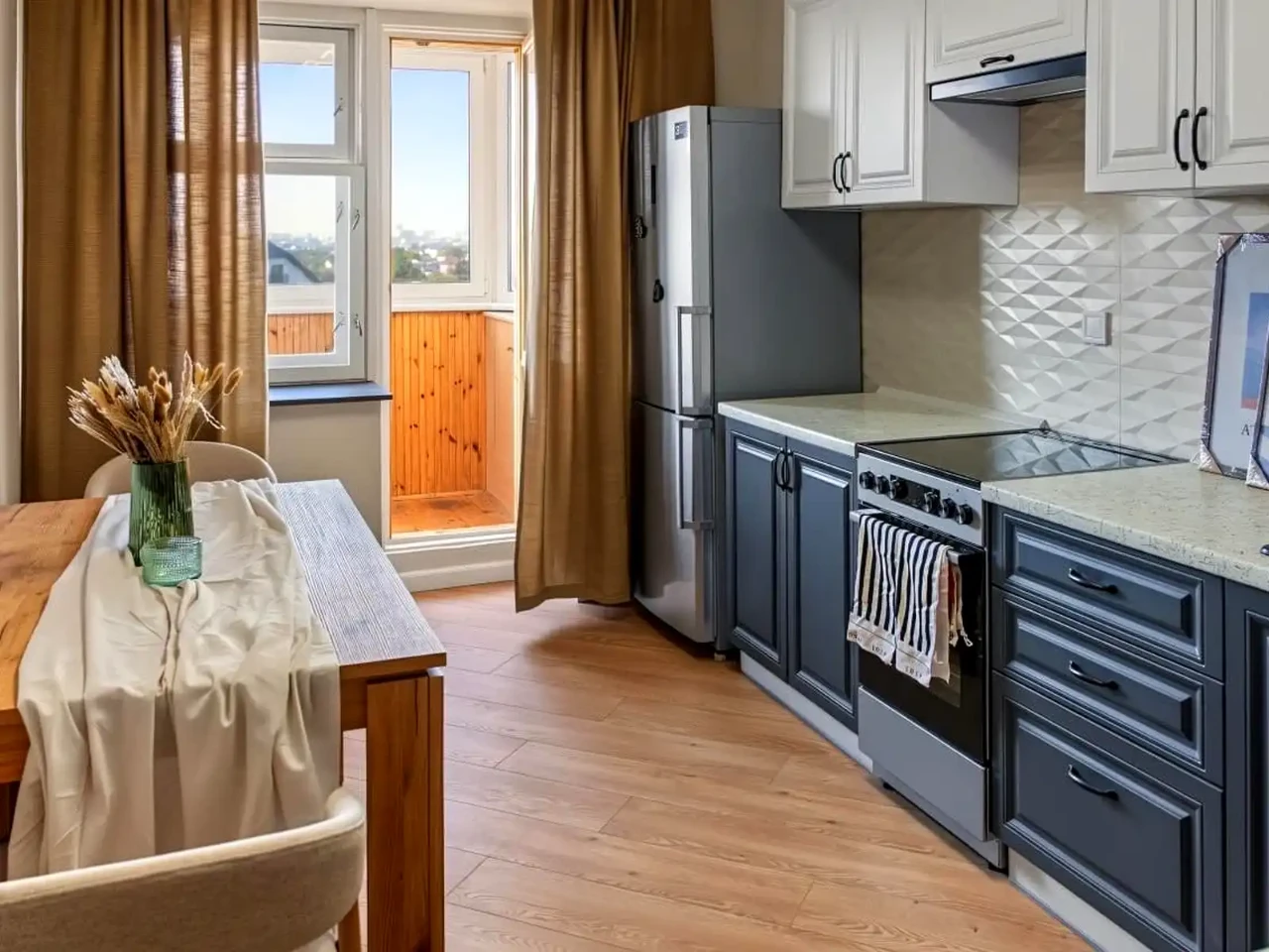 Оренда квартири 3-кімн. 77 м² 7/10 пов.