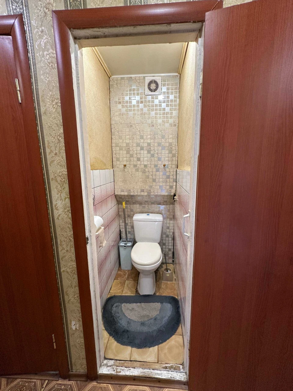 Продам 3к квартиру Тополь-1 Цегляний будинок Є генератор Гар