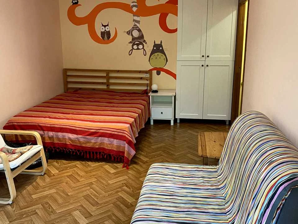 Квартира. Київ, Парково-Сирецька вул.