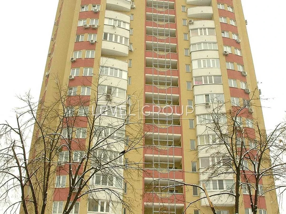 2к Віктора Забіли 5 72м М Деміївська М Голосіївська