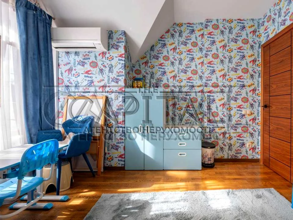 Будинок. Київ, Квіткова вул.