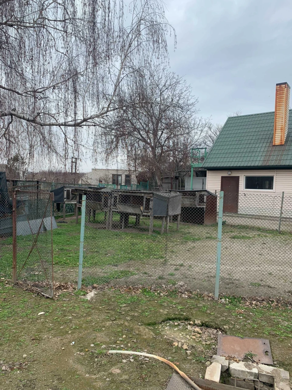Дача ферма в черте города возле р. Днепр