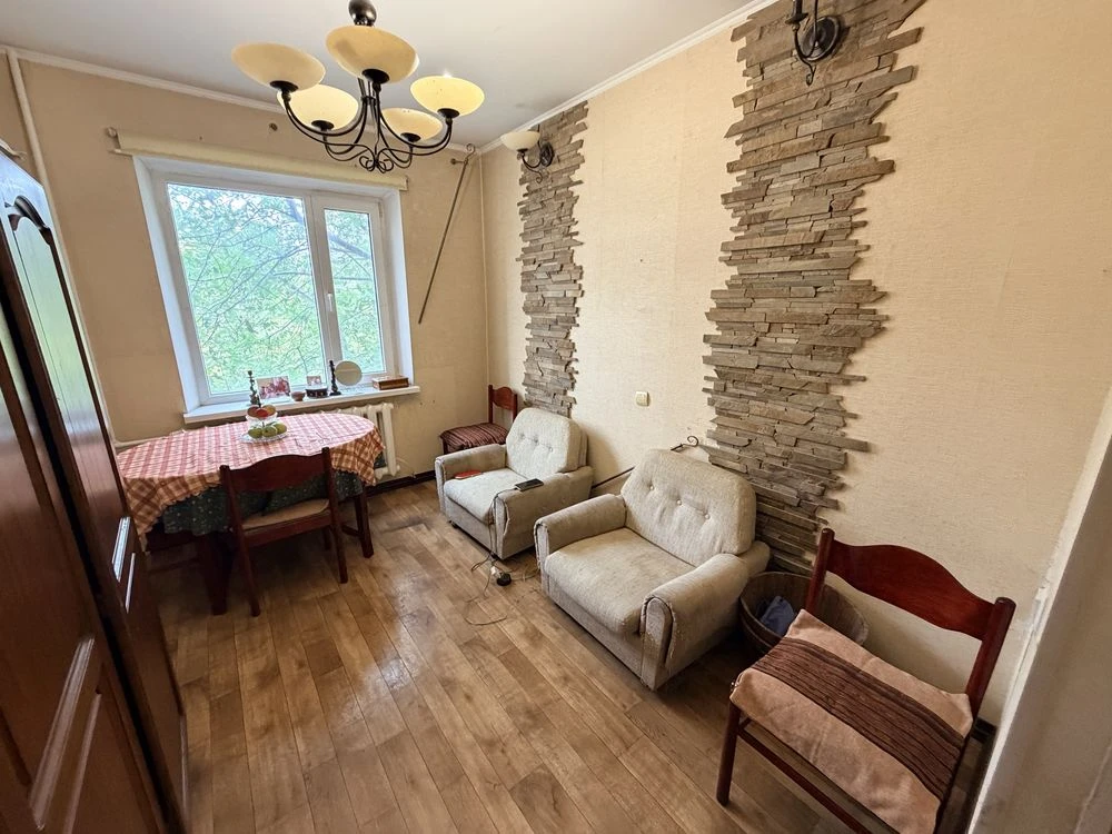Продаж 3-х кім квартири 3/9 Херсонське шосе