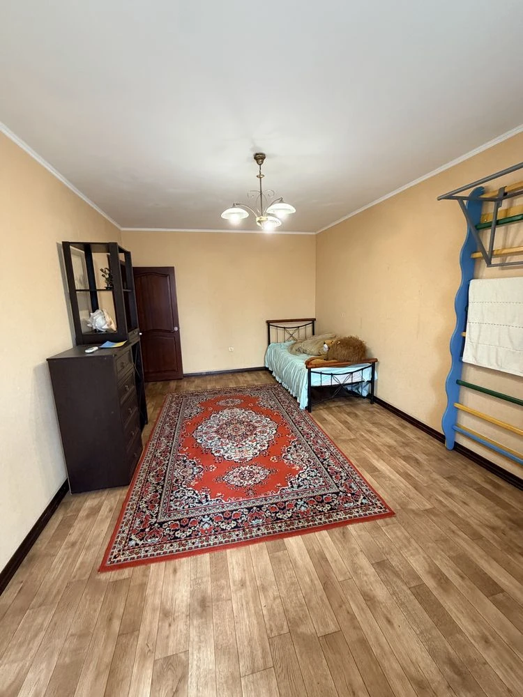 Продаж 3-х кім квартири 3/9 Херсонське шосе