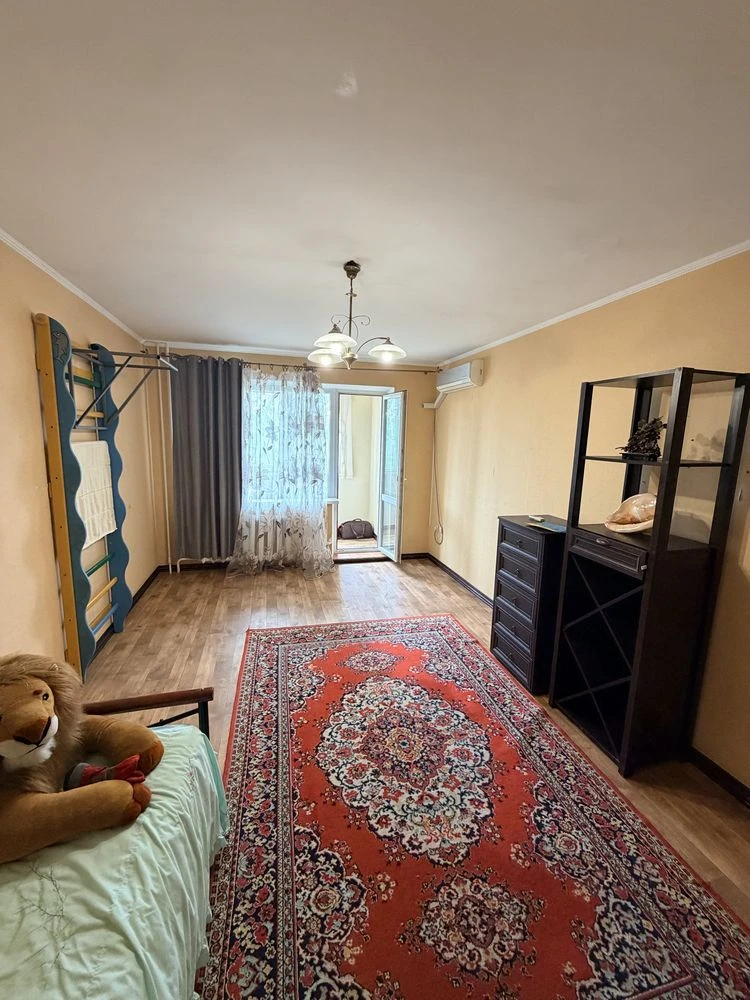 Продаж 3-х кім квартири 3/9 Херсонське шосе