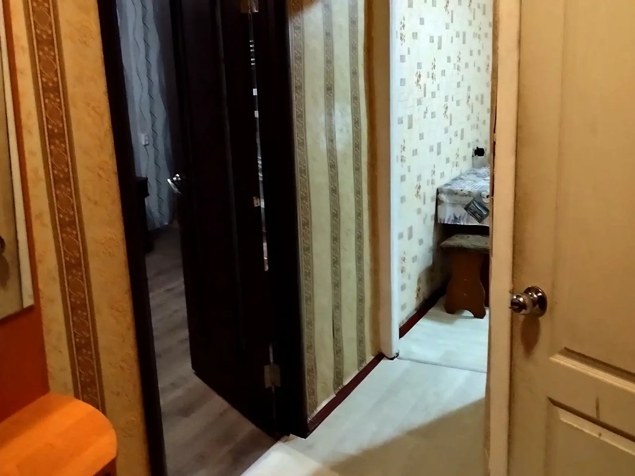 Оренда квартири 2-кімн. 42.9 м² 3/5 пов.